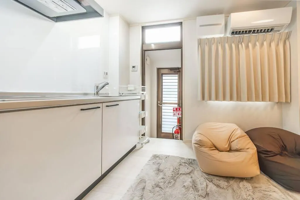 Apartment Newopen! 駅徒歩1分 池袋エリア 60平米最大8名宿泊可能 和風モダン Tokyo